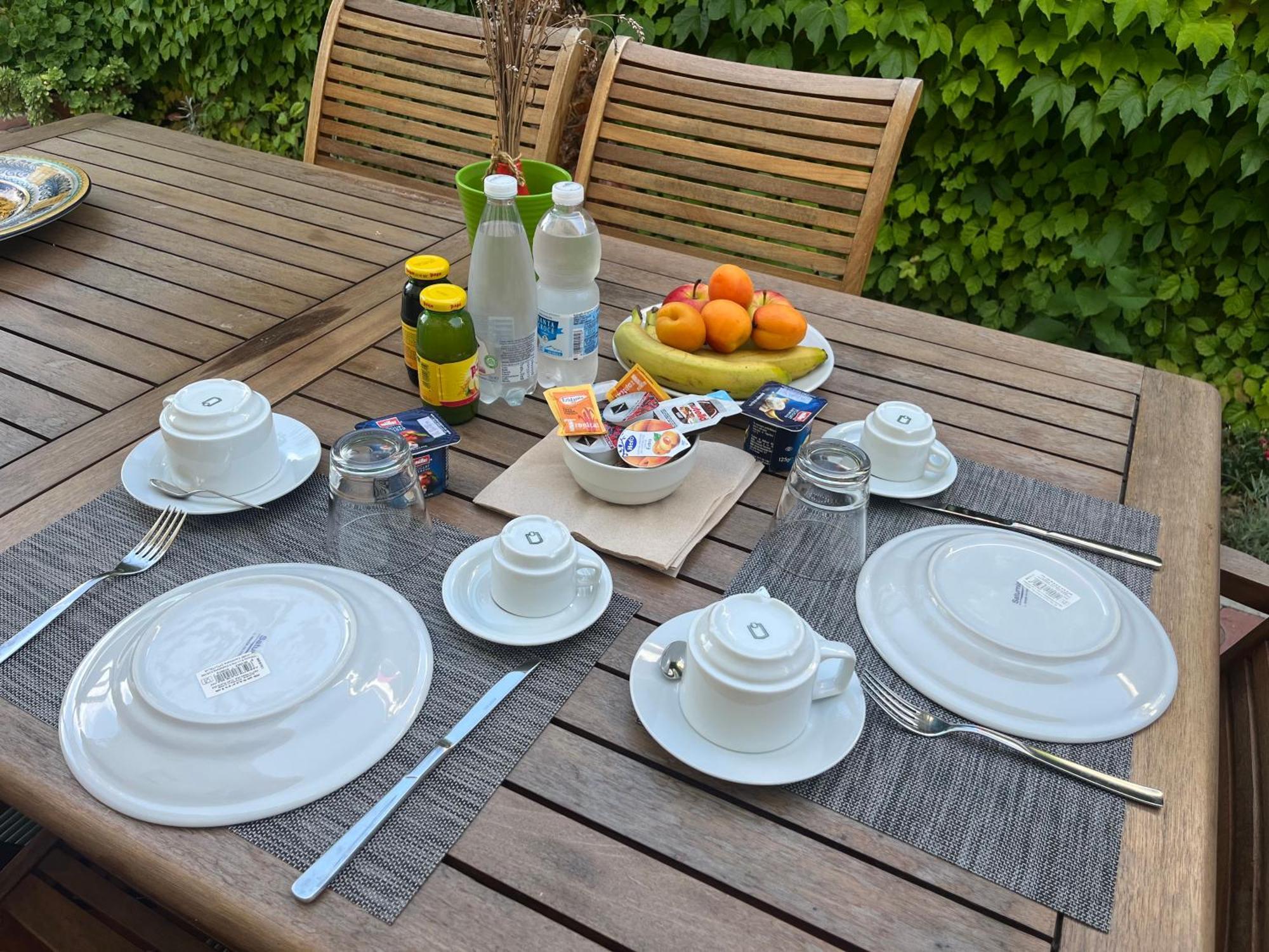 B&B The Garden Пескара Екстериор снимка
